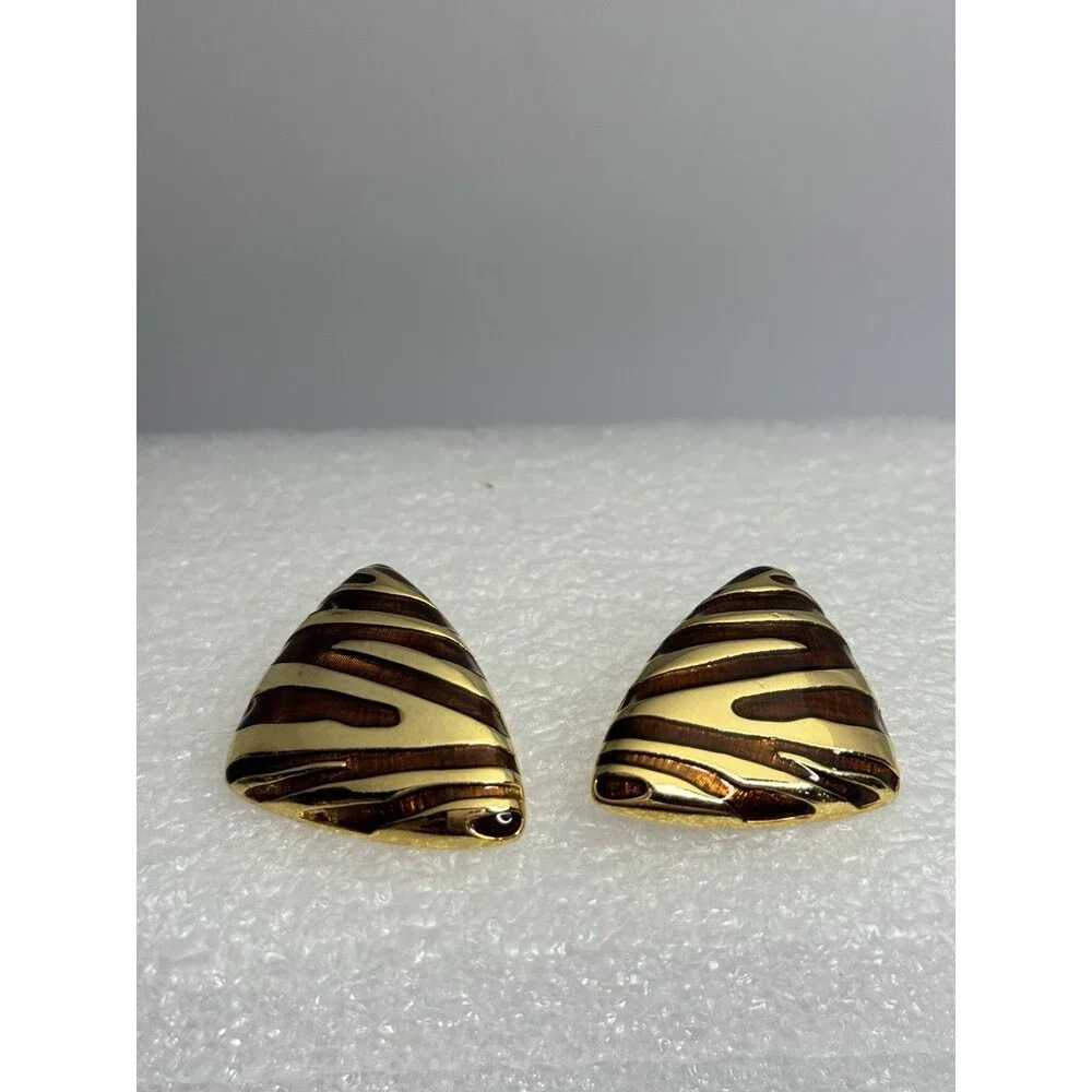 VINTAGE 80'S BROWN ENAMEL ANIMAL PRINT GOLDEN STATEMENT CLIP EARRINGS